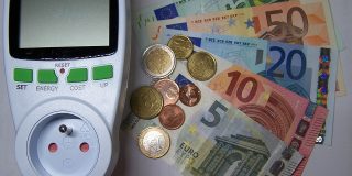 misuratore consumi elettrci